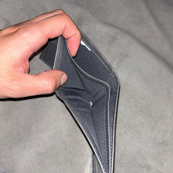 Calvin Klein Wallet - Picture 3 of 3